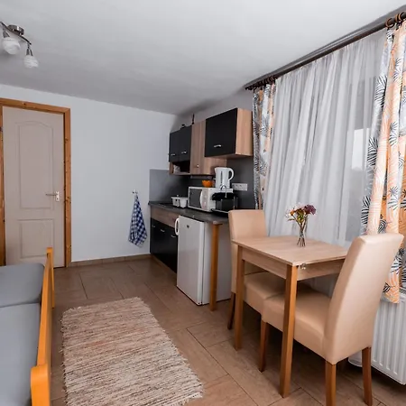 Chill House Lägenhet Orfű